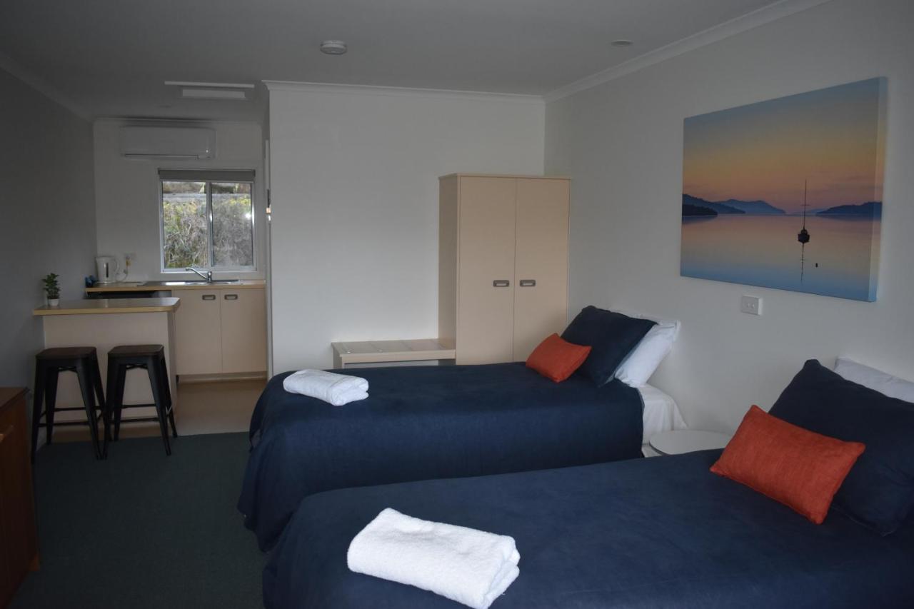 Kermandie Hotel Port Huon Exteriér fotografie